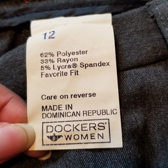 Dockers Stain Defender Women's Size 12 Pleated Grey Dress Pants Favorite Fit - Picture 7 of 9